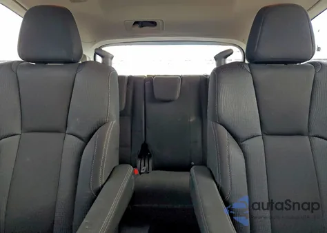 2019 Subaru Ascent Premium z USA, uszkodzony, nr VIN 4S4WMAFD1K3417705